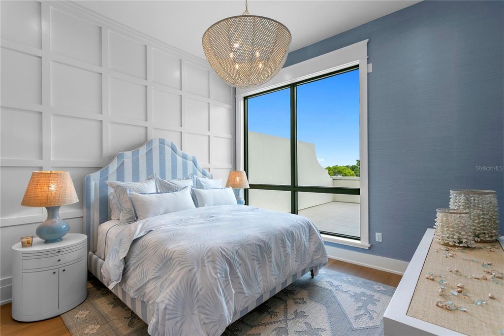 Image 25 of property listing at 2103 BAYSHORE BOULEVARD 504, Tampa, FL 33606