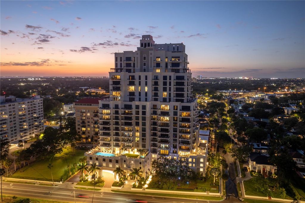 Image 55 of property listing at 2103 BAYSHORE BOULEVARD 504, Tampa, FL 33606