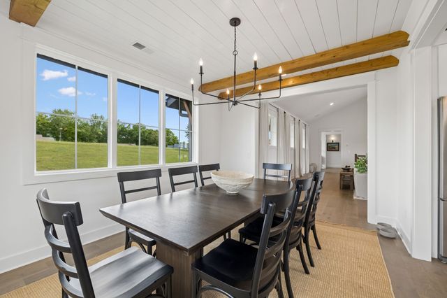 169 Joy Cir, Winchester, TN 37398