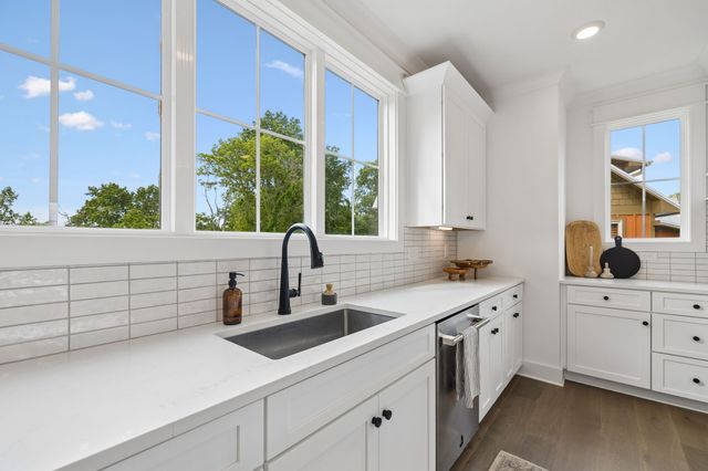 169 Joy Cir, Winchester, TN 37398