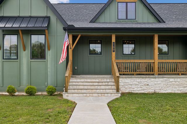 169 Joy Cir, Winchester, TN 37398