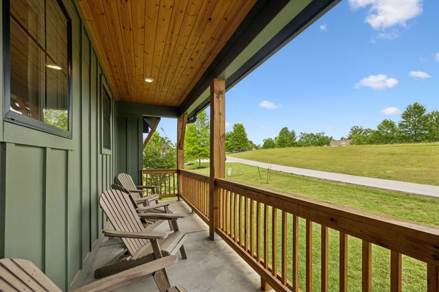 169 Joy Cir, Winchester, TN 37398
