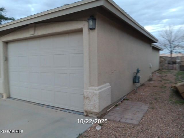1822 SHREYA Street, El Paso, TX 79928