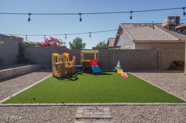11241 W RUTH Avenue, Peoria, AZ 85345