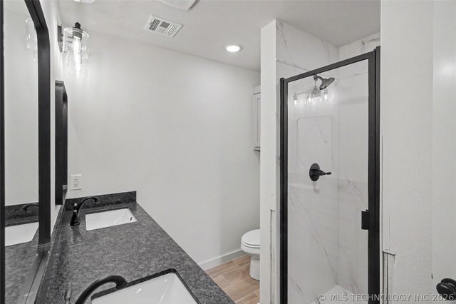831 S Wood Street, Pryor, OK 74361