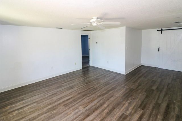582 RIDGEWOOD STREET NW, Port Charlotte, FL 33952