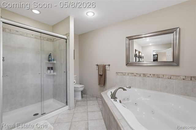 6514 Mountview Court, Brighton, MI 48116