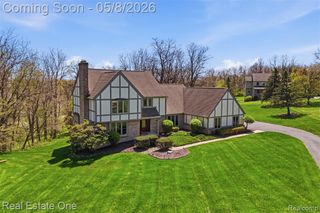 6514 Mountview Court, Brighton, MI 48116