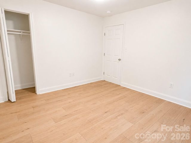 2007 Highland Street, Charlotte, NC 28208