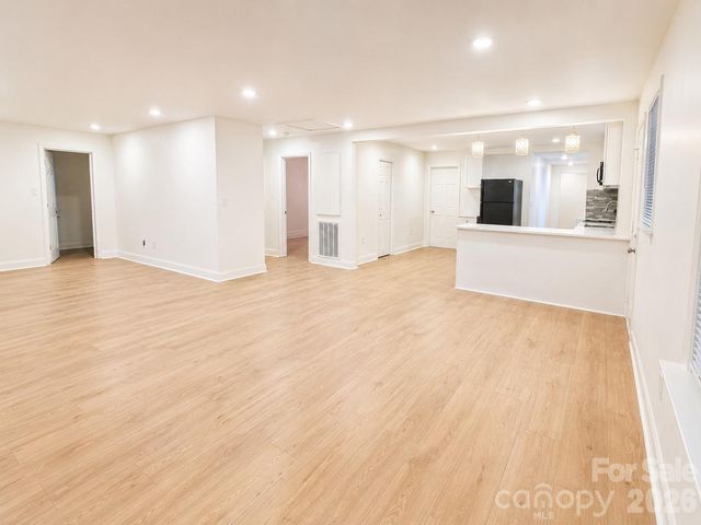 2007 Highland Street, Charlotte, NC 28208