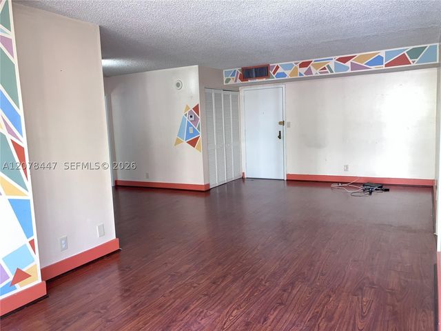 17011 N Bay Rd 205, Sunny Isles Beach, FL 33160