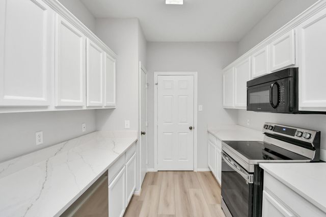 24118 Wild Horse Lane, Hockley, TX 77447