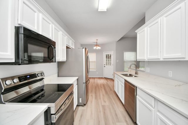24118 Wild Horse Lane, Hockley, TX 77447