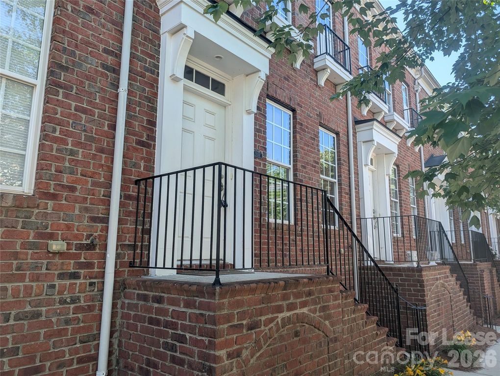 626 Old Meeting Way, Davidson, NC 28036