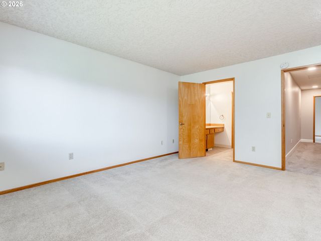 13817 Nw 10TH Ct C, Vancouver, WA 98685