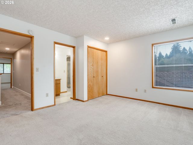 13817 Nw 10TH Ct C, Vancouver, WA 98685