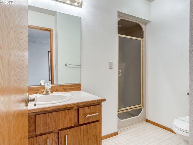 13817 Nw 10TH Ct C, Vancouver, WA 98685