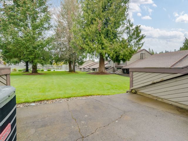 13817 Nw 10TH Ct C, Vancouver, WA 98685