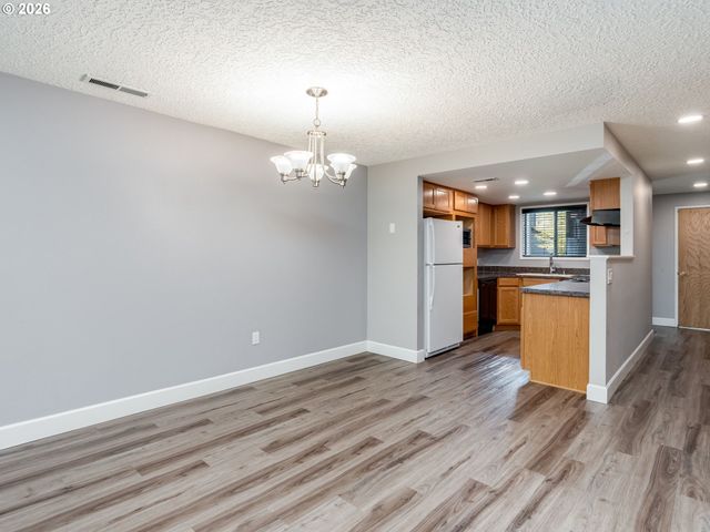13817 Nw 10TH Ct C, Vancouver, WA 98685