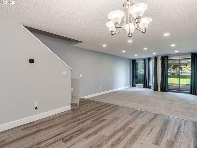 13817 Nw 10TH Ct C, Vancouver, WA 98685