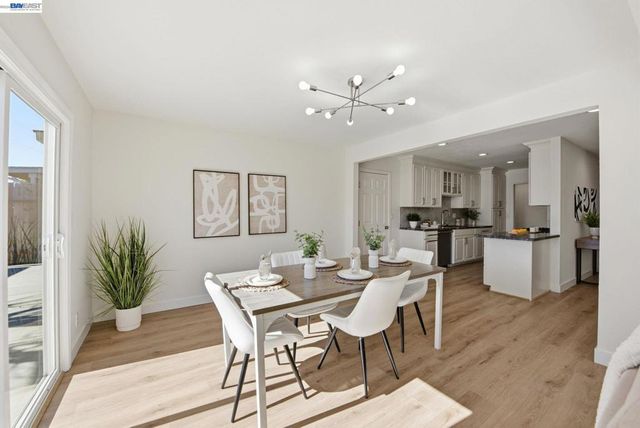 4498 Ladner St, Fremont, CA 94538