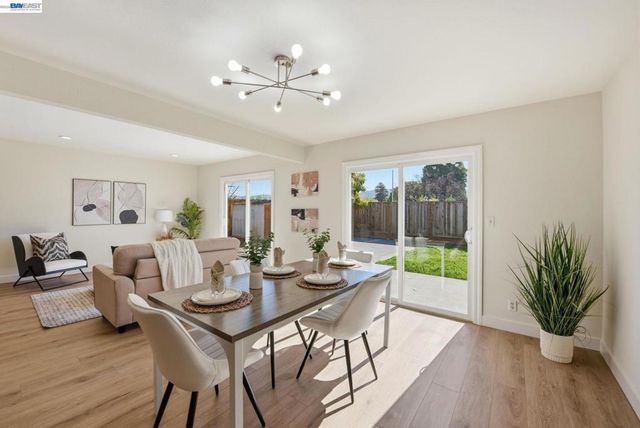 4498 Ladner St, Fremont, CA 94538