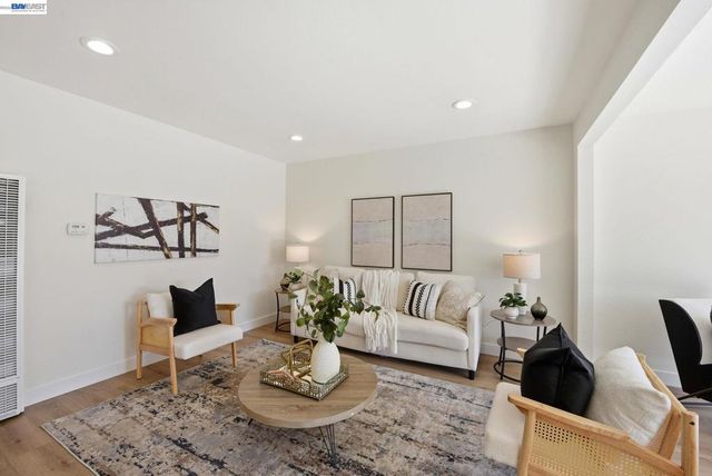 4498 Ladner St, Fremont, CA 94538