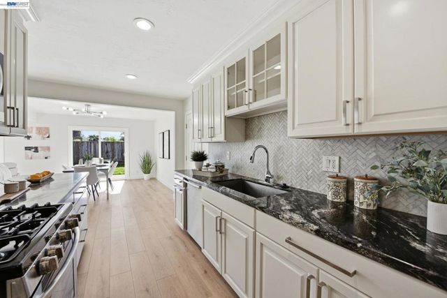 4498 Ladner St, Fremont, CA 94538