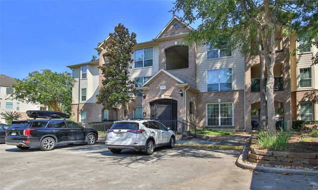 6607 Lake Woodlands Drive 223, The Woodlands, TX 77382