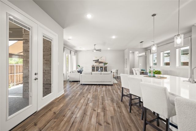 4800 Cypress Thorn Drive, Arlington, TX 76005