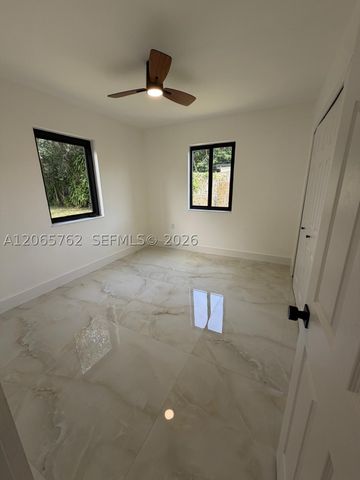 1055 NW 143rd St, Miami, FL 33168