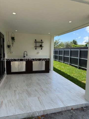 1055 NW 143rd St, Miami, FL 33168