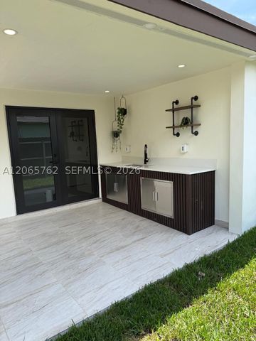 1055 NW 143rd St, Miami, FL 33168