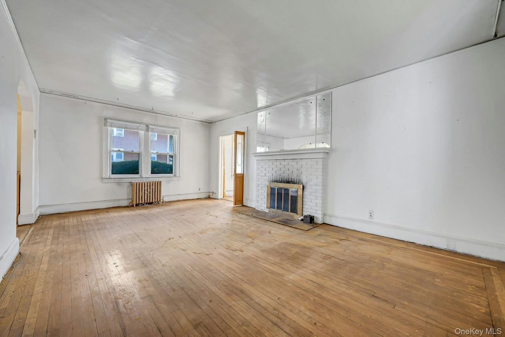 402 Hancock Avenue, Mount Vernon, NY 10553 — photo 4