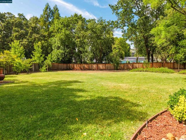 2065 Diablo Rd, Danville, CA 94506