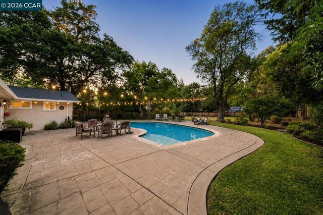 2065 Diablo Rd, Danville, CA 94506