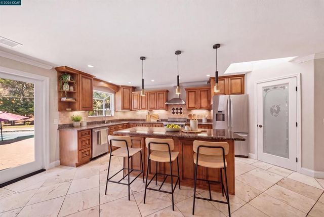 2065 Diablo Rd, Danville, CA 94506