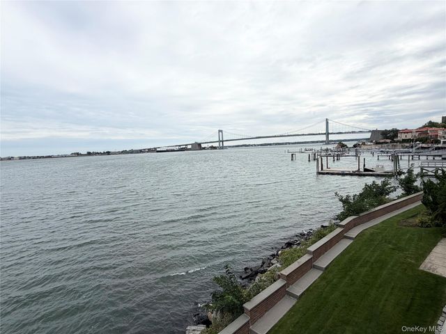 15419 Riverside Drive 24B, Beechhurst, NY 11357