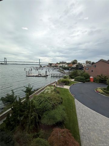 15419 Riverside Drive 24B, Beechhurst, NY 11357