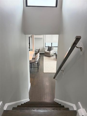 15419 Riverside Drive 24B, Beechhurst, NY 11357