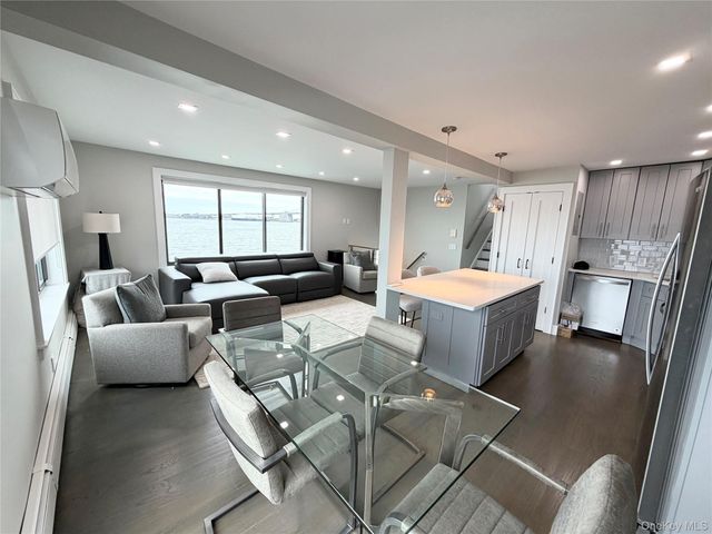 15419 Riverside Drive 24B, Beechhurst, NY 11357