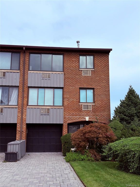 15419 Riverside Drive 24B, Beechhurst, NY 11357 — photo 2