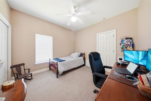 16604 E COURSE DRIVE, Tampa, FL 33624