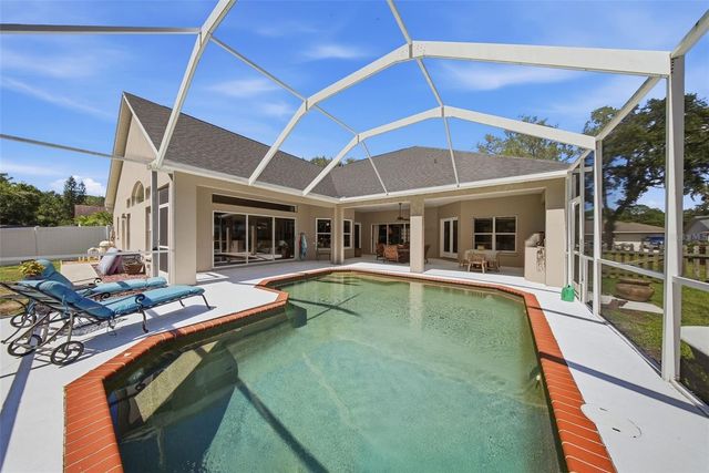 16604 E COURSE DRIVE, Tampa, FL 33624