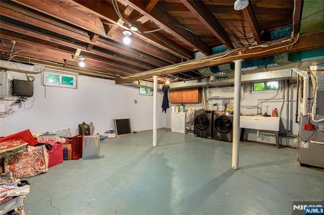 685 Ackerman Avenue, Glen Rock, NJ 07452