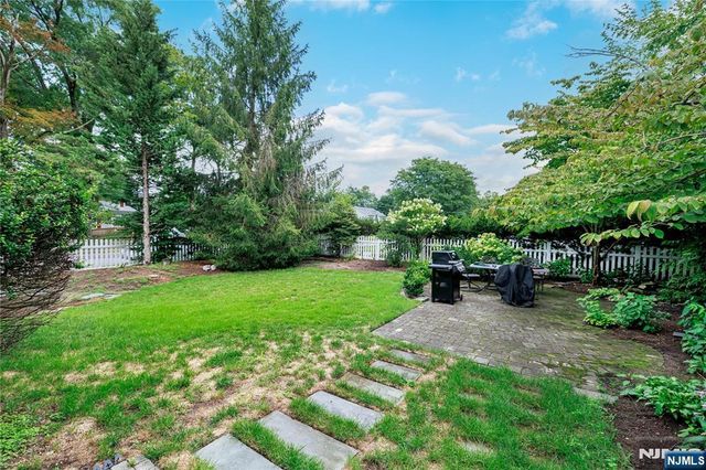685 Ackerman Avenue, Glen Rock, NJ 07452