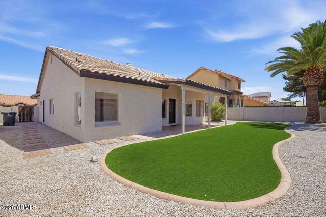 519 W COMSTOCK Drive, Gilbert, AZ 85233