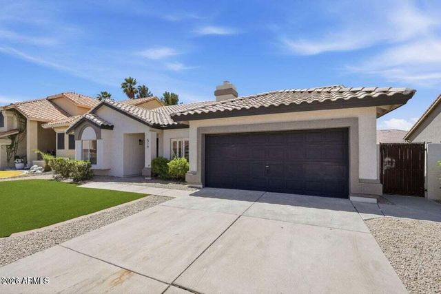 519 W COMSTOCK Drive, Gilbert, AZ 85233