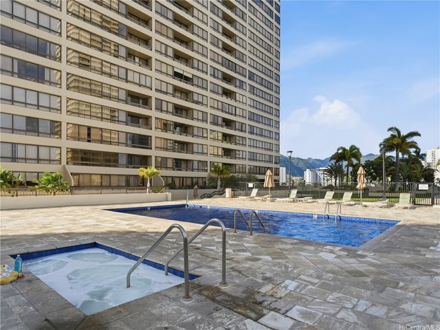 2499 Kapiolani Boulevard 3202, Honolulu, HI 96826