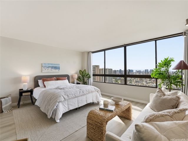 2499 Kapiolani Boulevard 3202, Honolulu, HI 96826